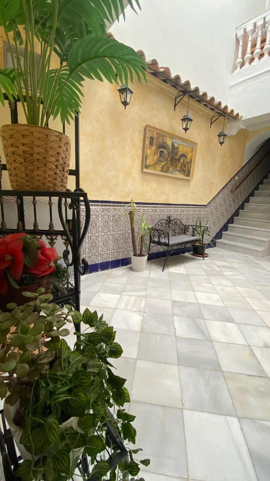 Patio Andalusi Junto A La Vina Lägenhet Cádiz Exteriör bild